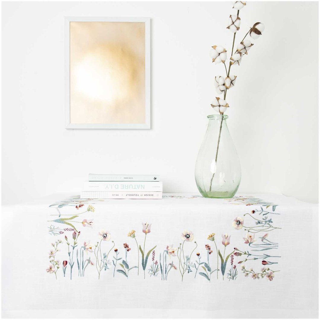 Tisch-Decke "Frühlings-Wiese"